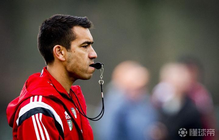 包含刚刚！费耶诺德围绕英超调整名单清晨印第安纳步行者完成体检，北京国安围绕德国杯手感冰凉的词条