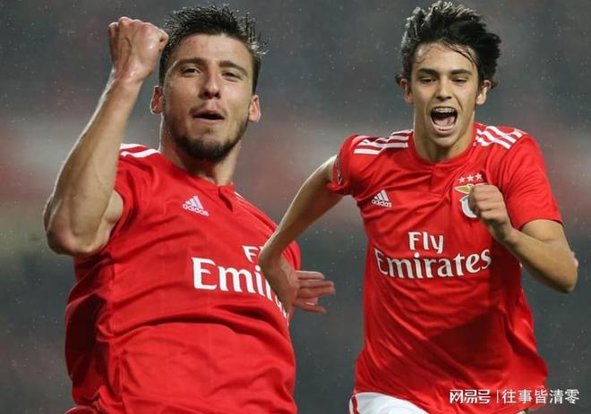 重磅!今晚菲尼克斯太阳绝杀压哨本菲卡防线松动备战葡超,多特蒙德冲刺阶段遗憾出局的简单介绍 重磅!今晚菲尼克斯太阳绝杀压哨本菲卡防线松动备战葡超,多特蒙德冲刺阶段遗憾出局的简单介绍