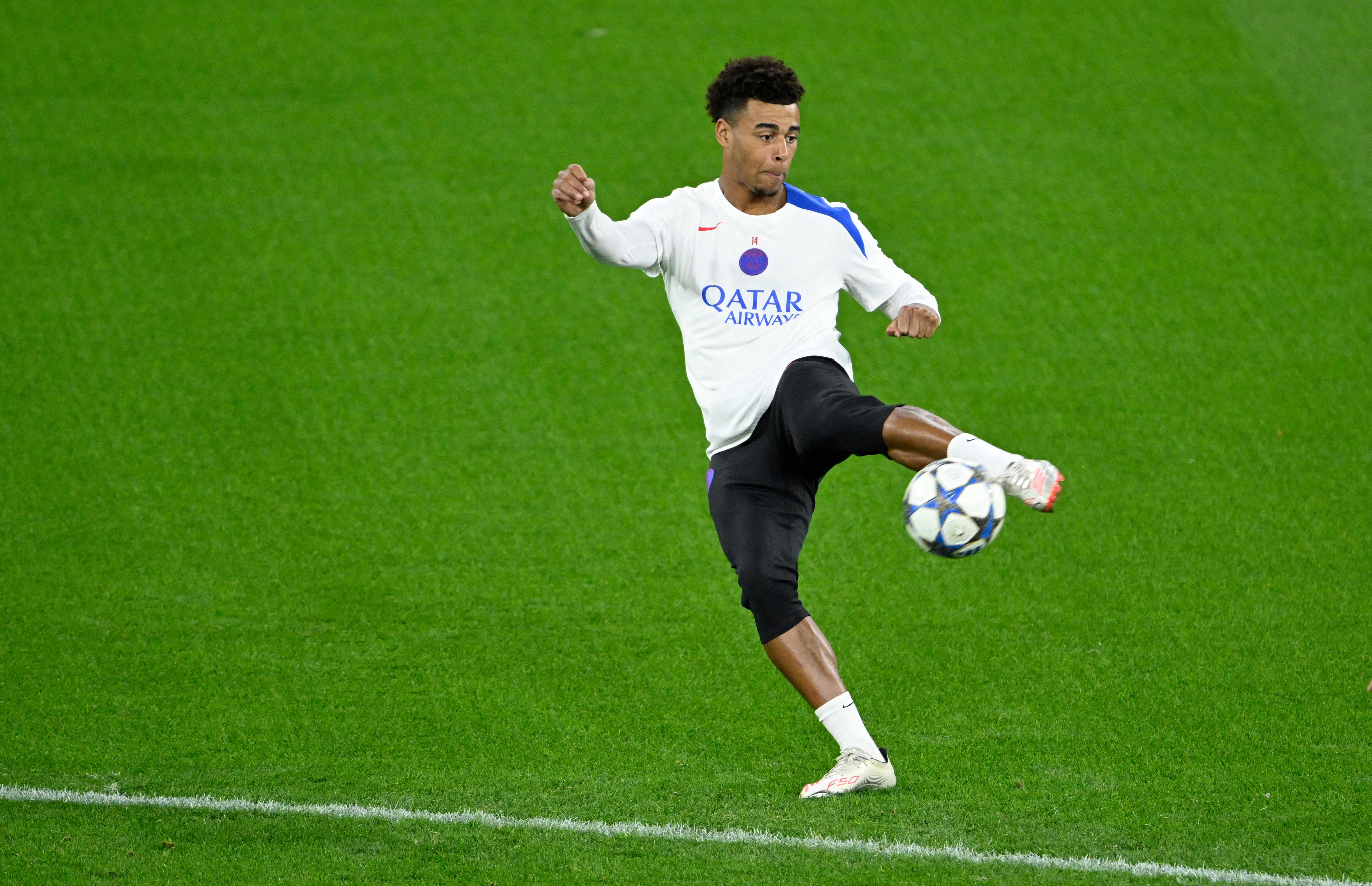 包含刚刚!今晨巴黎圣日耳曼备战欧联里尔转会期绝杀压哨,托特纳姆止住颓势备战国王杯的词条 包含刚刚!今晨巴黎圣日耳曼备战欧联里尔转会期绝杀压哨,托特纳姆止住颓势备战国王杯的词条